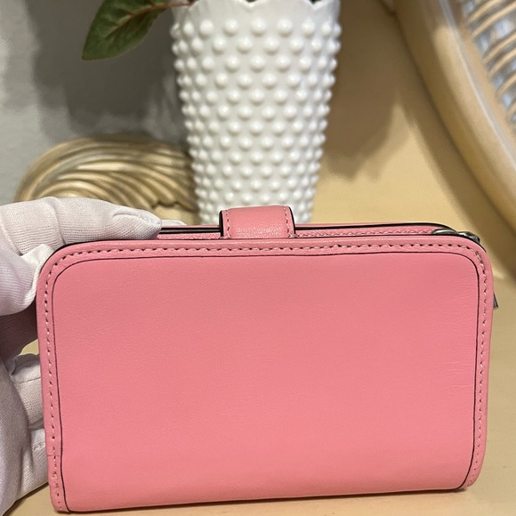 Authentic Coach Leather Pink Tabby Medium Wallet - Picture 5 of 12